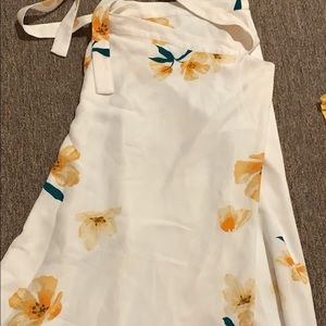 Aritzia wrap skirt mid length